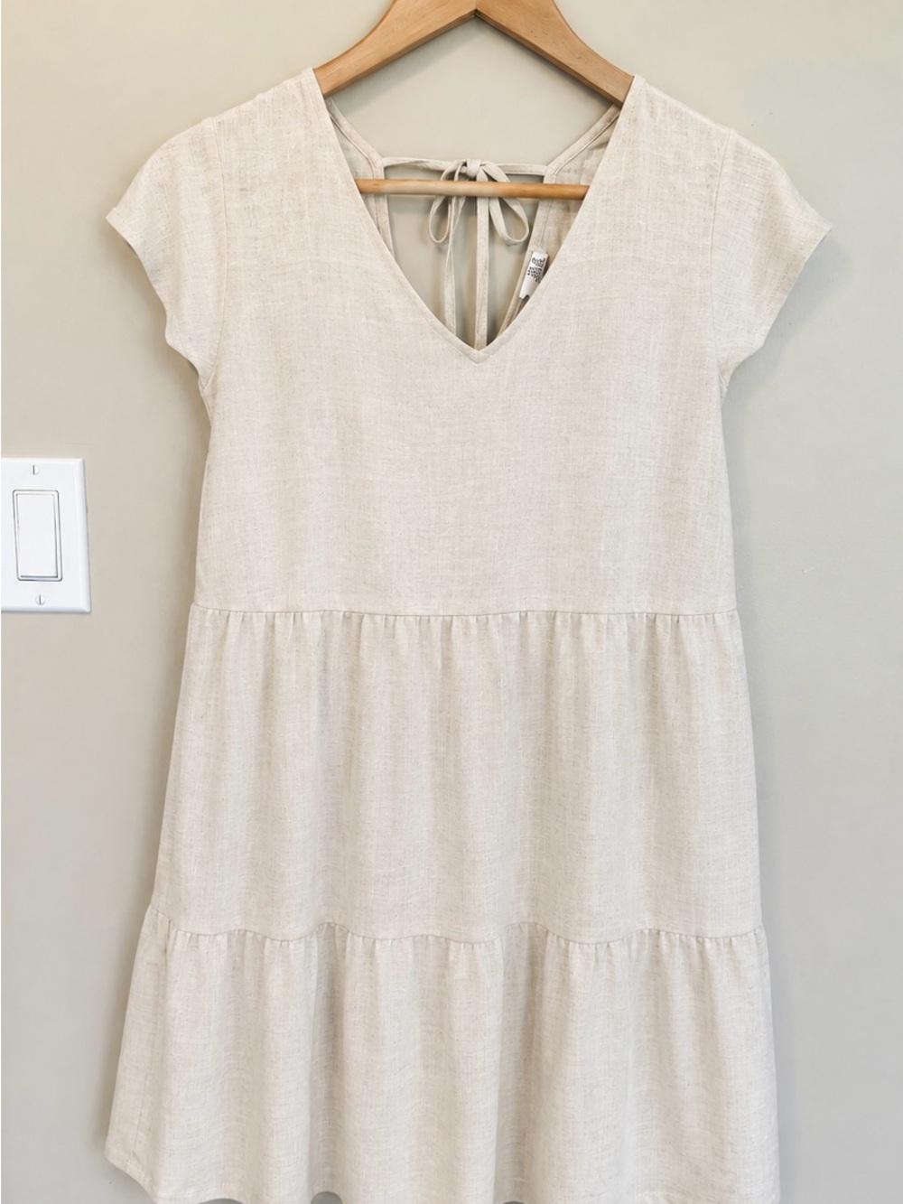 Dex Cream V‑Neck Tiered Casual Dress